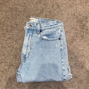 Abercrombie & Fitch Women’s High Rise 90s Relaxed Jeans